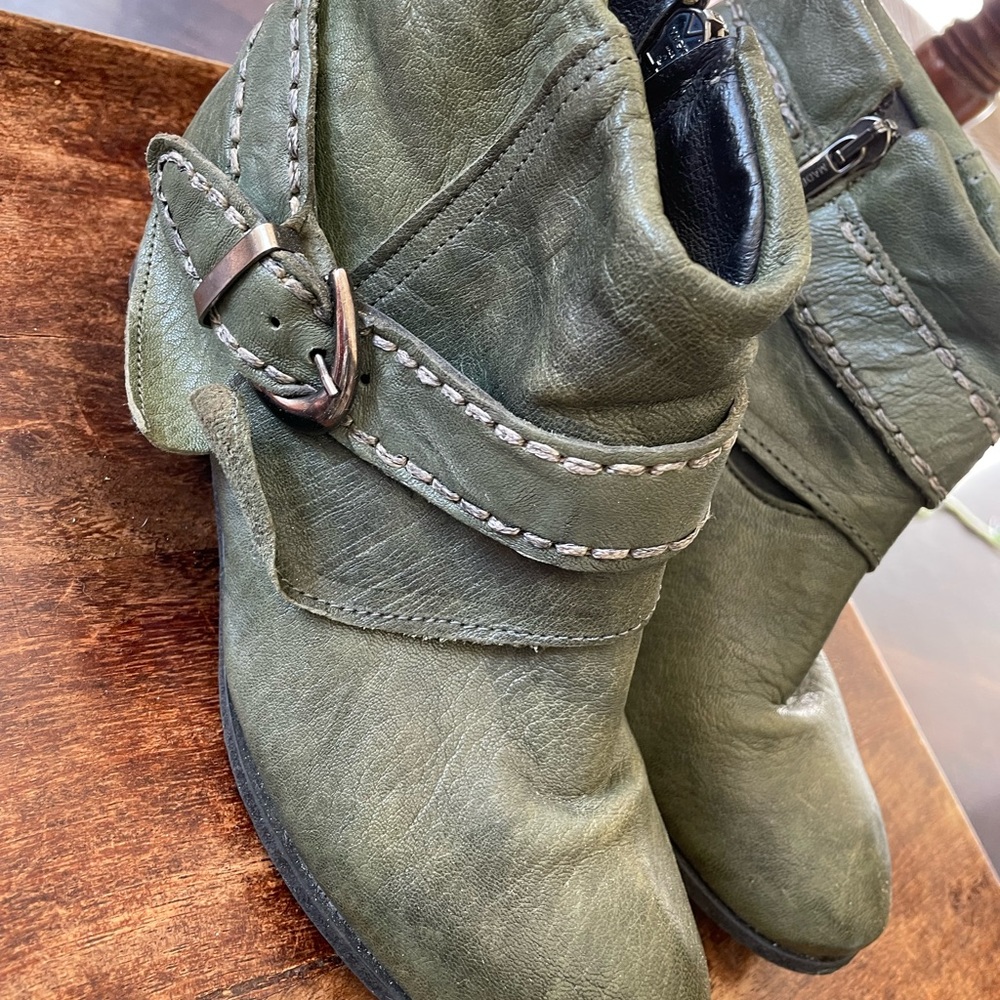 Sundance leather womens 36 boots